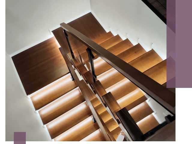 Изготовление П-образных лестниц под ключ в Рыбинске