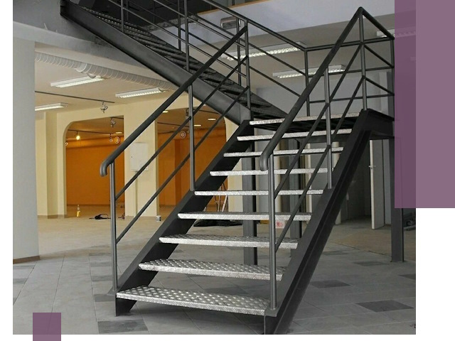 Лестницы для офиса в Рыбинске: изготовление, монтаж, демонтаж