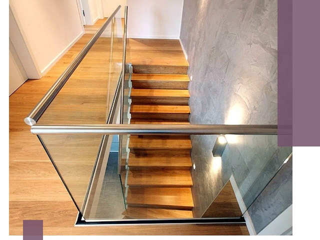 Перила для лестницы в доме — изготовление и монтаж в Рыбинске