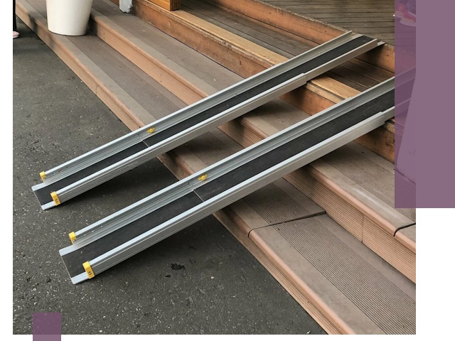 Телескопические пандусы под ключ в Рыбинске — изготовление и монтаж