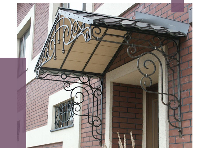 Двускатные козырьки в Рыбинске под ключ от 13010 руб.