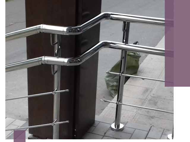 Монтаж поручней из нержавеющей стали в Рыбинске качественно и быстро